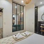Sublime Flat In The Centre Of Paris By Studioprestige