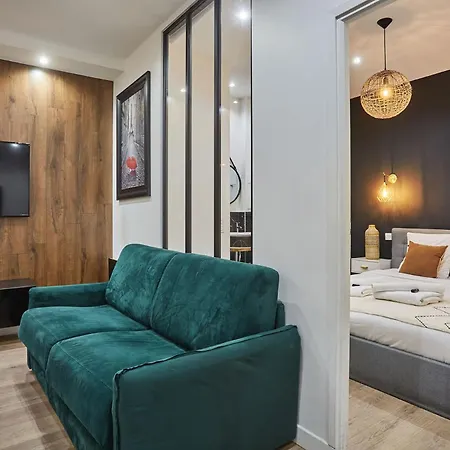 Sublime Flat In The Centre Of By Studioprestige Appartamento *